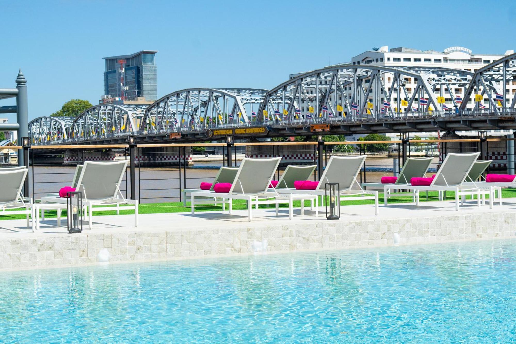 Glow Bangkok Riverside 外观 照片